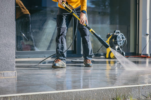 Best Factory Floor Cleaning  in Islandia, NY